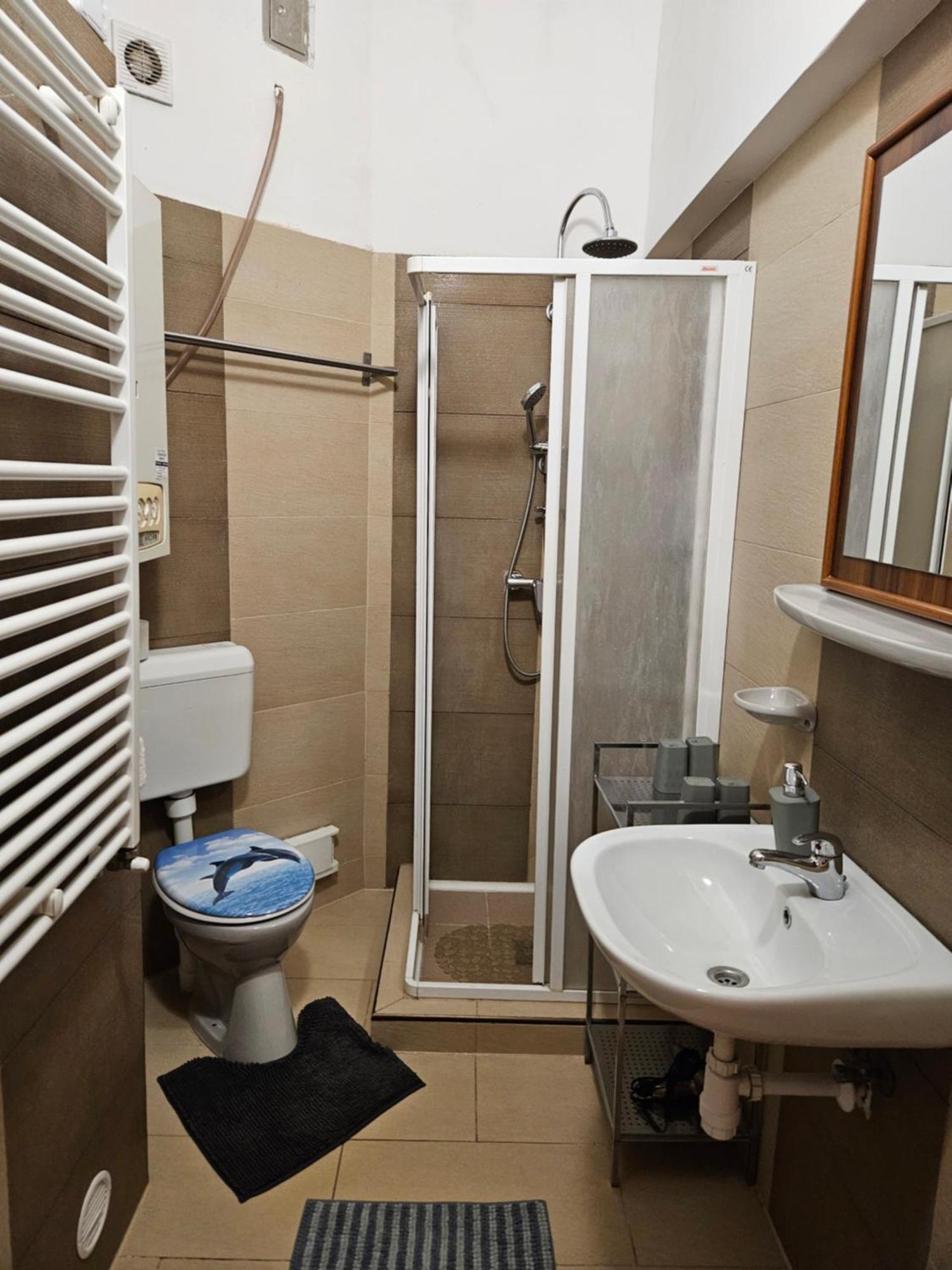 Danubescree Cozy Apartment Budapest Eksteriør billede