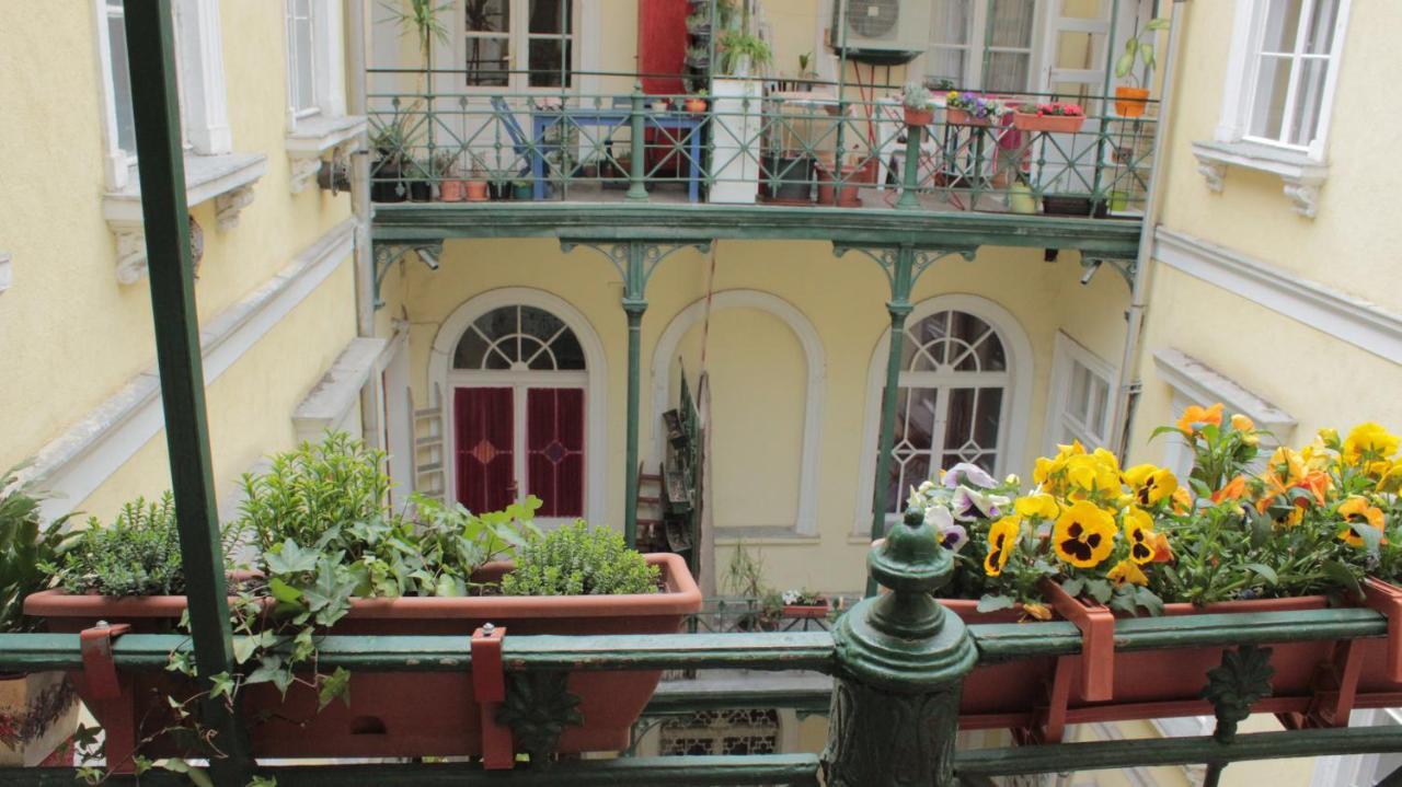Danubescree Cozy Apartment Budapest Eksteriør billede